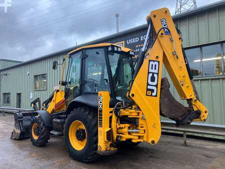 Rigid Backhoe Loader 2022 JCB 3CX (3)
