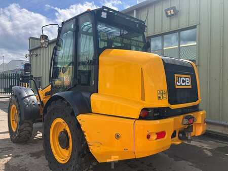 JCB TM320