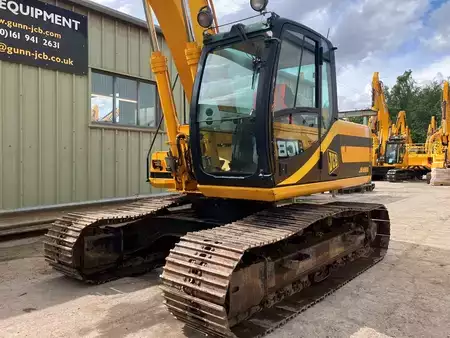 Bæltegraver 2002 JCB JS160 (2)