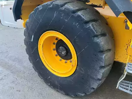 Hjullaster 2019 JCB 427HT (18)