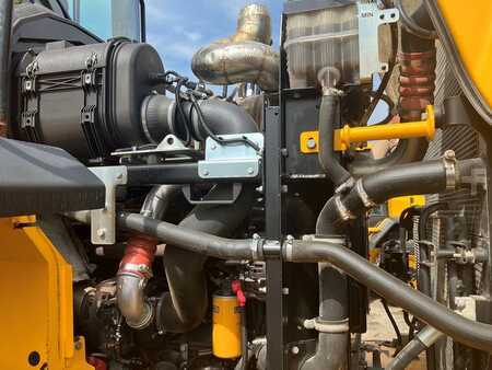 Pyöräkuormaajat 2020 JCB 437 (12)