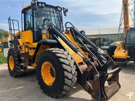 Pyöräkuormaajat 2020 JCB 437 (2)