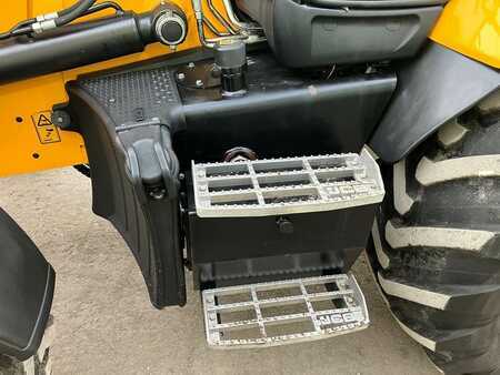 Rigid Backhoe Loader 2022 JCB 3CX (11)