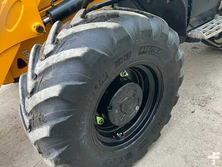 Rigid Backhoe Loader 2022 JCB 3CX (15)