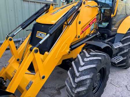 Rigid Backhoe Loader 2022 JCB 3CX (3)