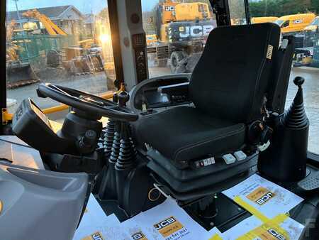 Rigid Backhoe Loader 2022 JCB 3CX (12)