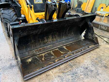 Rigid Backhoe Loader 2022 JCB 3CX (3)