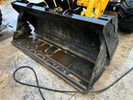 Rigid Backhoe Loader 2022 JCB 3CX (4)