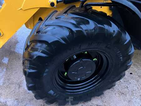 Rigid Backhoe Loader 2022 JCB 3CX (9)