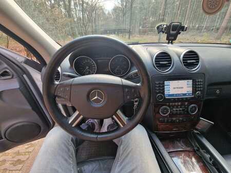 Mercedes-Benz ML500 terreinwagen 5liter v8 grijskenteken LPG