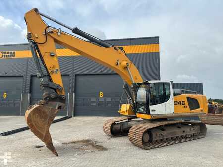 Telakaivinkoneet  2017 Liebherr R 946 (2)