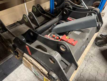 Hjullaster 2017 OilQuick OQL310 (1)