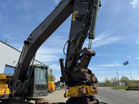 Rupsgraafmachines 2015 Volvo EC 250 EL (8)
