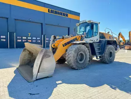 Hjullastare 2020 Liebherr L 576 (2)