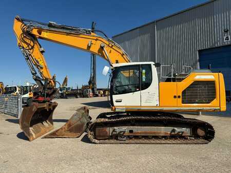 Telakaivinkoneet  2020 Liebherr R 926 LC (2)