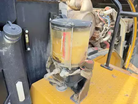 Kolové nakladače 2018 Caterpillar 980 (15)