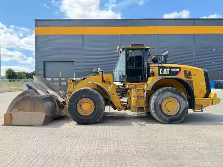Kolové nakladače 2018 Caterpillar 980 (7)