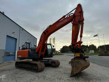 Hitachi ZX 250 LC-6