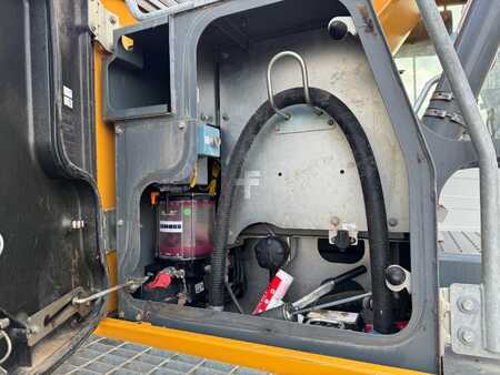 Korečková rýpadla 2020 Liebherr R 926 (11)