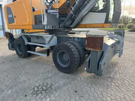 Kettenbagger 0 Liebherr LH40 (9)