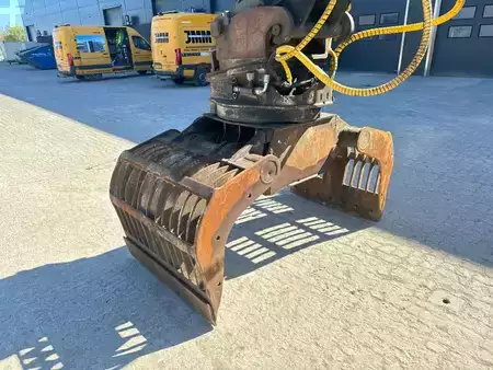 Pelles sur chenilles 2019 Liebherr LH 22 (12)
