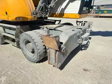 Pelles sur chenilles 2019 Liebherr LH 22 (14)