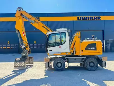 Pelles sur chenilles 2019 Liebherr LH 22 (8)