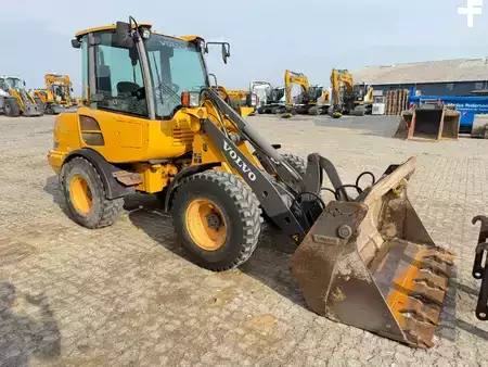 Radlader 2013 Volvo L 25 F (3)