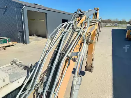 Pelles sur chenilles 2019 Liebherr R 930 (18)