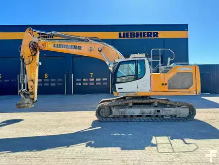 Pelles sur chenilles 2019 Liebherr R 930 (8)