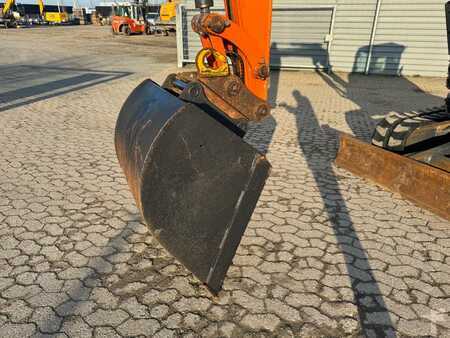 Mini-koparki 2014 Hitachi ZX 55 U-5 A (12)