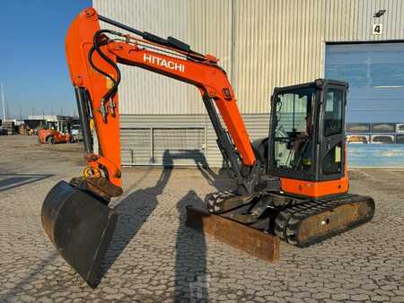 Mini-koparki 2014 Hitachi ZX 55 U-5 A (2)