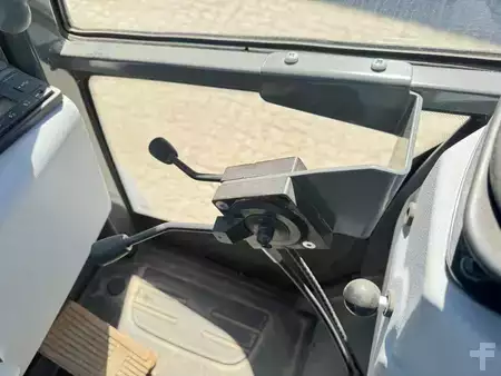 Ładowarki kołowe 2020 Kramer 5050 (11)
