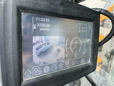 Koparki gąsienicowe 2016 Liebherr R926 Compact (9)