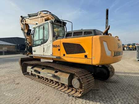 Korečková rýpadla 2013 Liebherr R 924 (5)