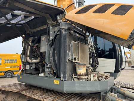 Koparki gąsienicowe 2016 Liebherr R 926 Compact Litronic (14)