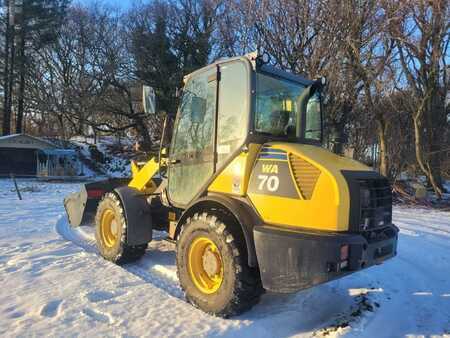 Cargadoras de ruedas 2016 Komatsu WA 70 (3)