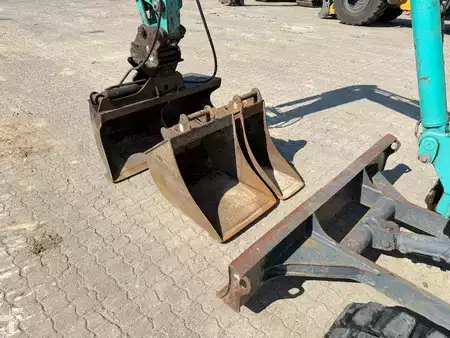 Mini-koparki 2019 Kobelco SK 35 SR-6E (8)