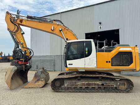 Telakaivinkoneet  2020 Liebherr R 926 LC (2)