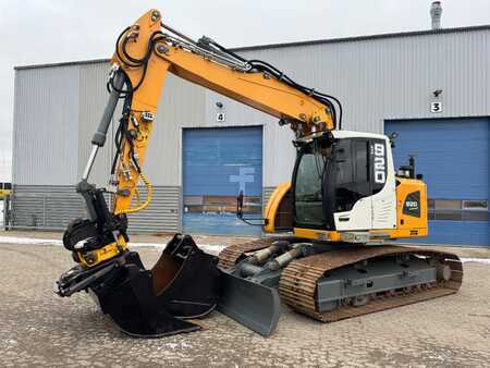 Pelles sur chenilles 2022 Liebherr R 920 (1)