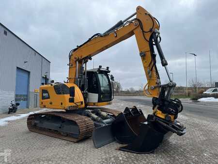 Pelles sur chenilles 2022 Liebherr R 920 (2)