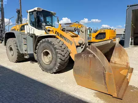 Hjullaster 2021 Liebherr L 586 (3)