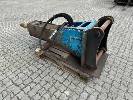 Anbauteile 2013 Krupp Berco HM-720-2 V kpl. (3)