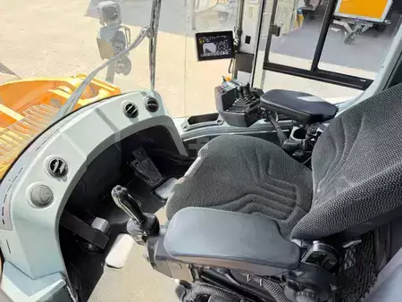 Hjullæsser 2020 Liebherr L 586 (7)