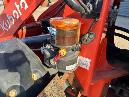 Hjullastare 2019 Kubota R085 (12)