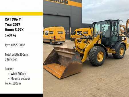 Kompakt lastare 2017 Caterpillar 906 (1)