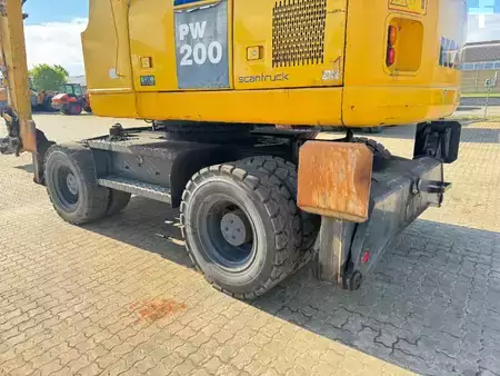 Mobil grävmaskin 2012 Komatsu PW 200-7 (18)