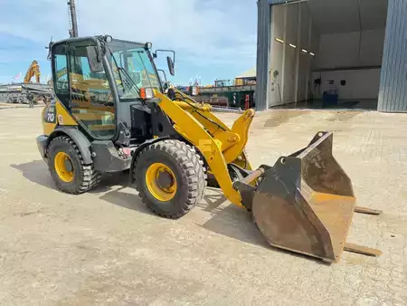 Kolové nakladače 2016 Komatsu WA70-7 (3)