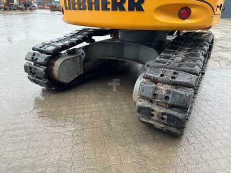 Liebherr R914