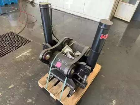 Ráépithetö részek 0 Power Tilt fæste S80 til Liebherr R930 (2)